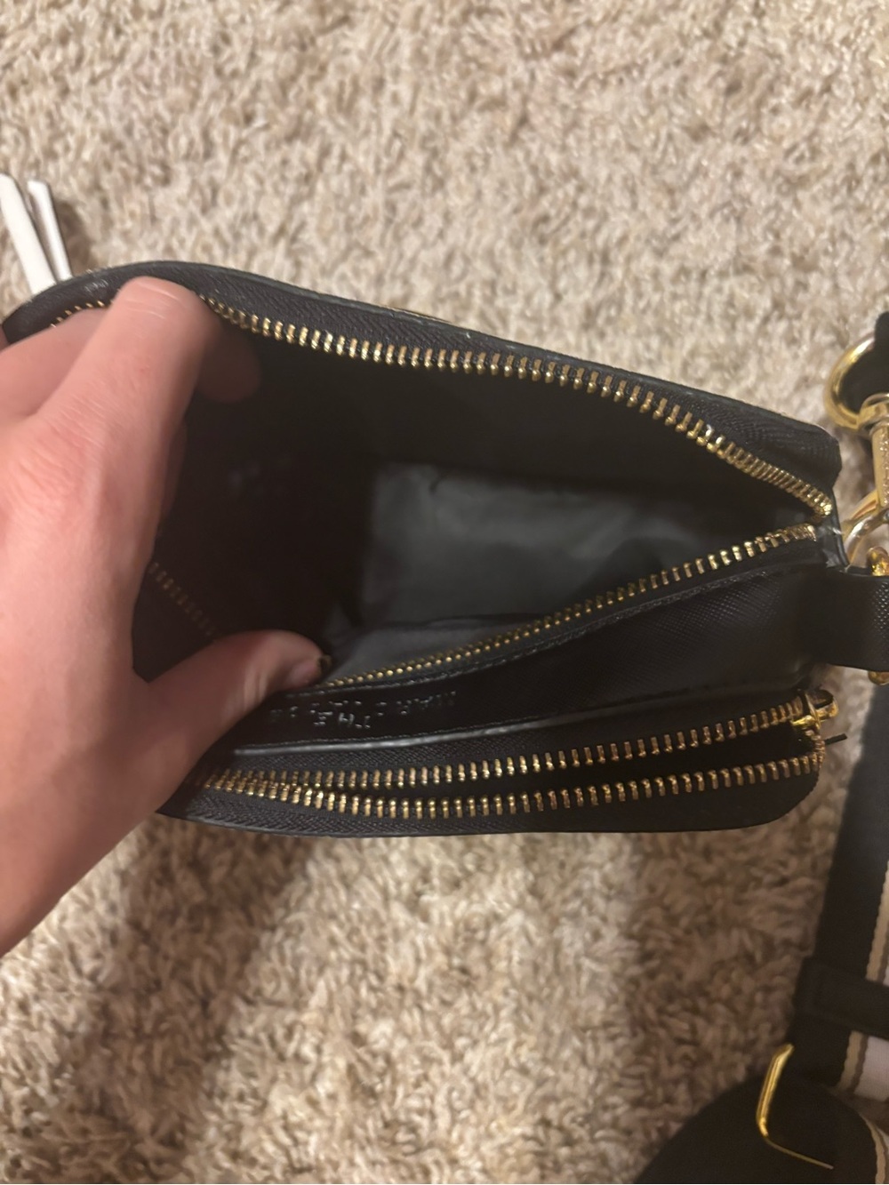 Marc Jacobs White Snapshot Camera Crossbody with Striped Logo Strap - Picture 5 of 7